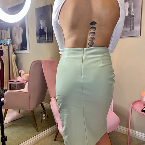 NWT Mint Faux Leather Knee Slit Paige Skirt - Picture 8 of 11